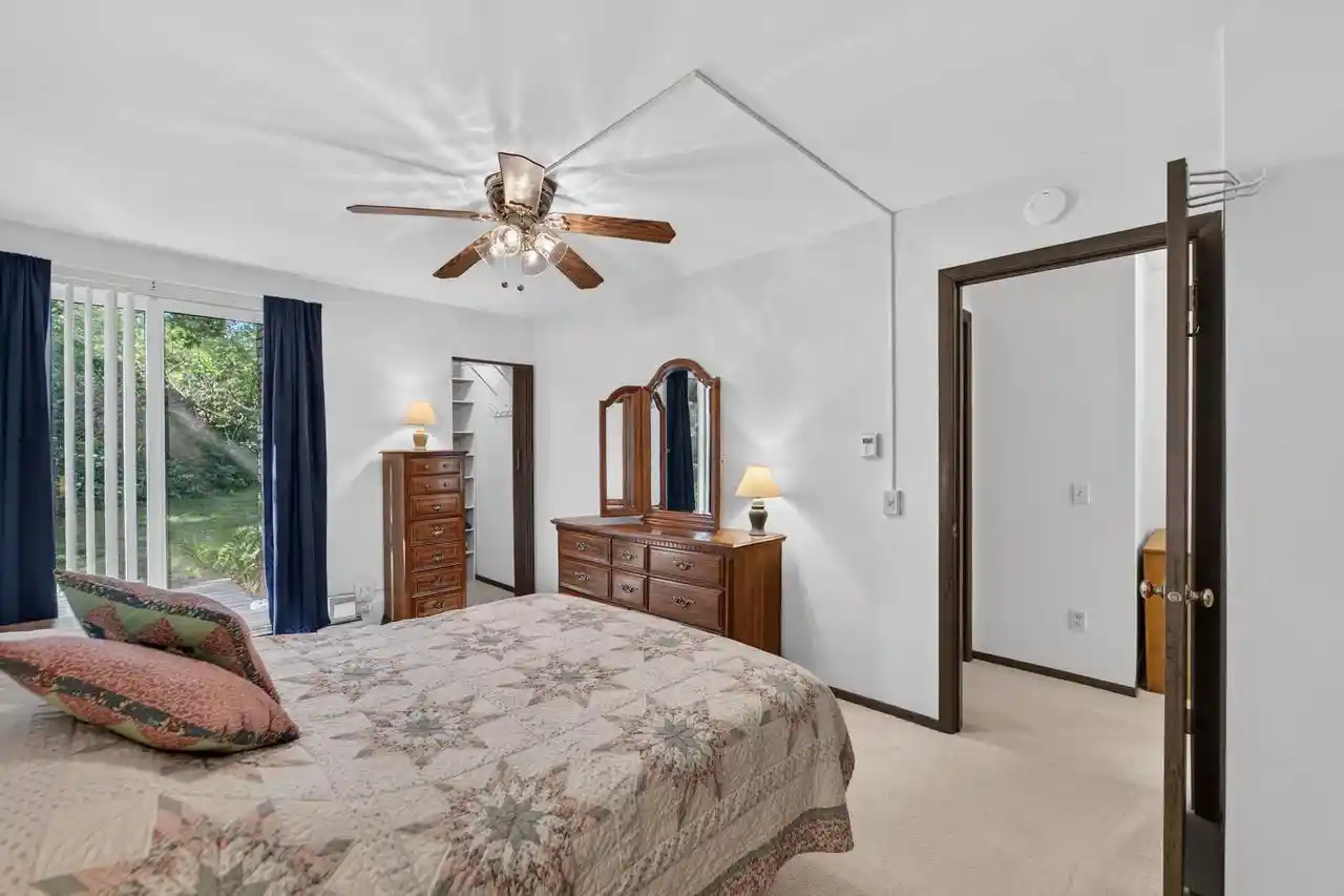 Homes for sale in Middleton, WI | 6245 Charing Cross Lane Lane #B, Middleton, WI 53562 | MLS# 2026555