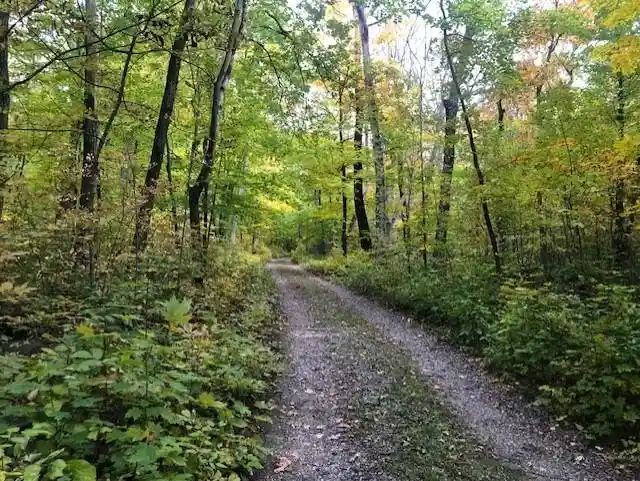 Photo 4 of Single family home for sale at S6053 South Shore Road Road, Baraboo, WI 53913 | MLS# 2026558 | Listing updated on 2026-08-27