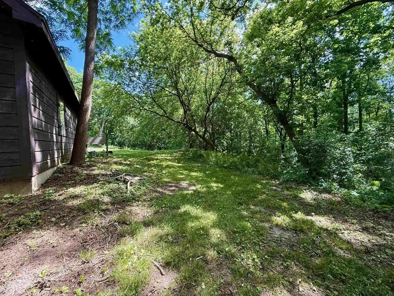 2nd image of 1787 Strawberry Road Road, Deerfield, WI 53531 | MLS# 2026568