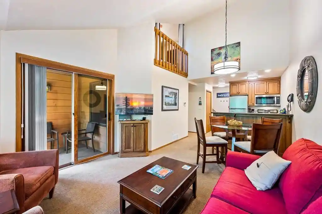 2nd image of 4908 Landmark Cir Cir, Egg Harbor, WI 54209