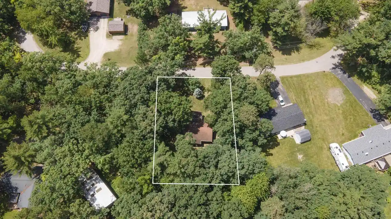 Homes for sale in Wautoma, WI | N2230 Vacation Village Dr Dr, Wautoma, WI 54982 | MLS# 50328006