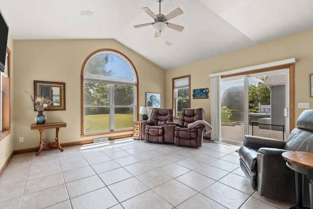 2nd image of 477 Dalton Road Road, Neenah, WI 54956 | MLS# 50328005