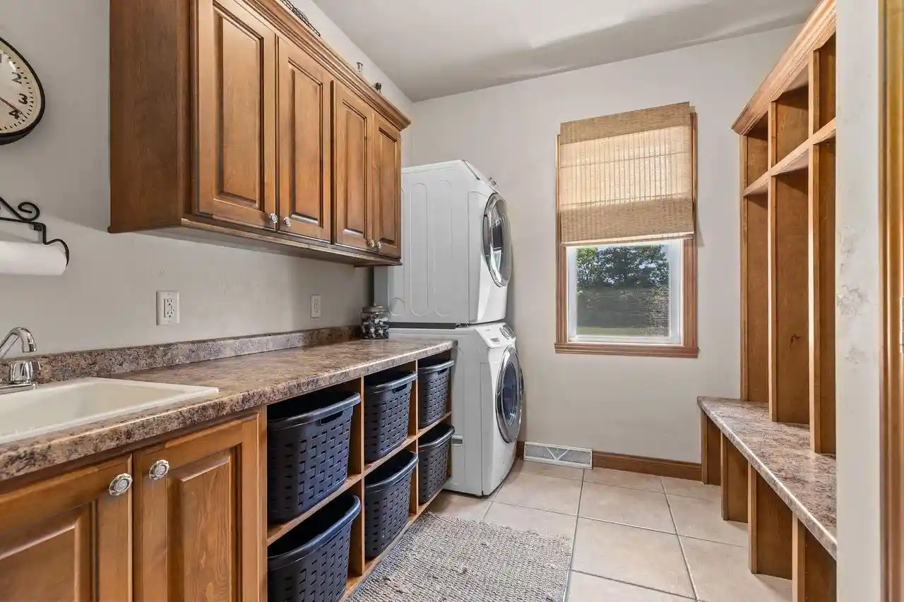 5th image of 477 Dalton Road Road, Neenah, WI 54956 | MLS# 50328005