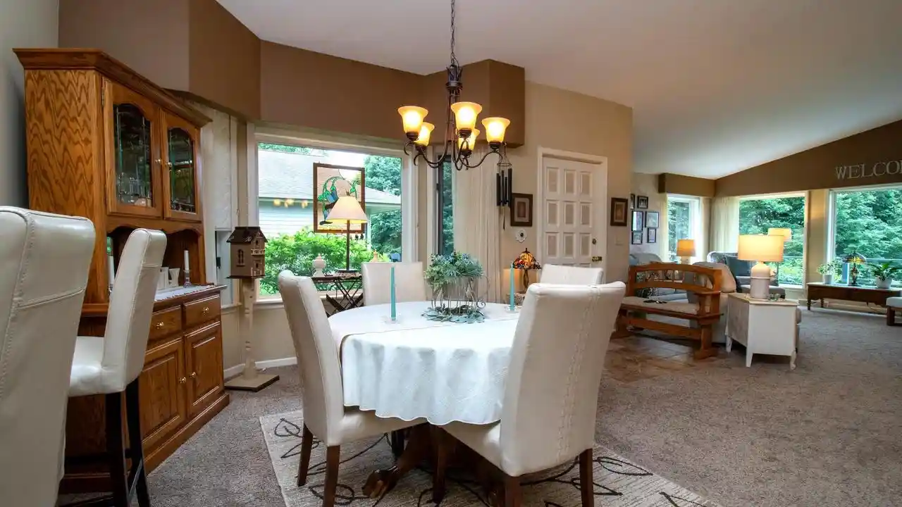 2nd image of 1235 Easthill Dr Dr, Wausau, WI 54403 | MLS# 22602899