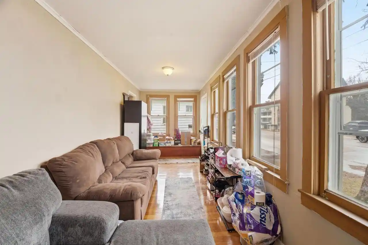 Photo 4 of Single family home for sale at 613 Shawano Avenue Avenue, Oshkosh, WI 54901 | MLS# 50328020 | Listing updated on 2026-09-30