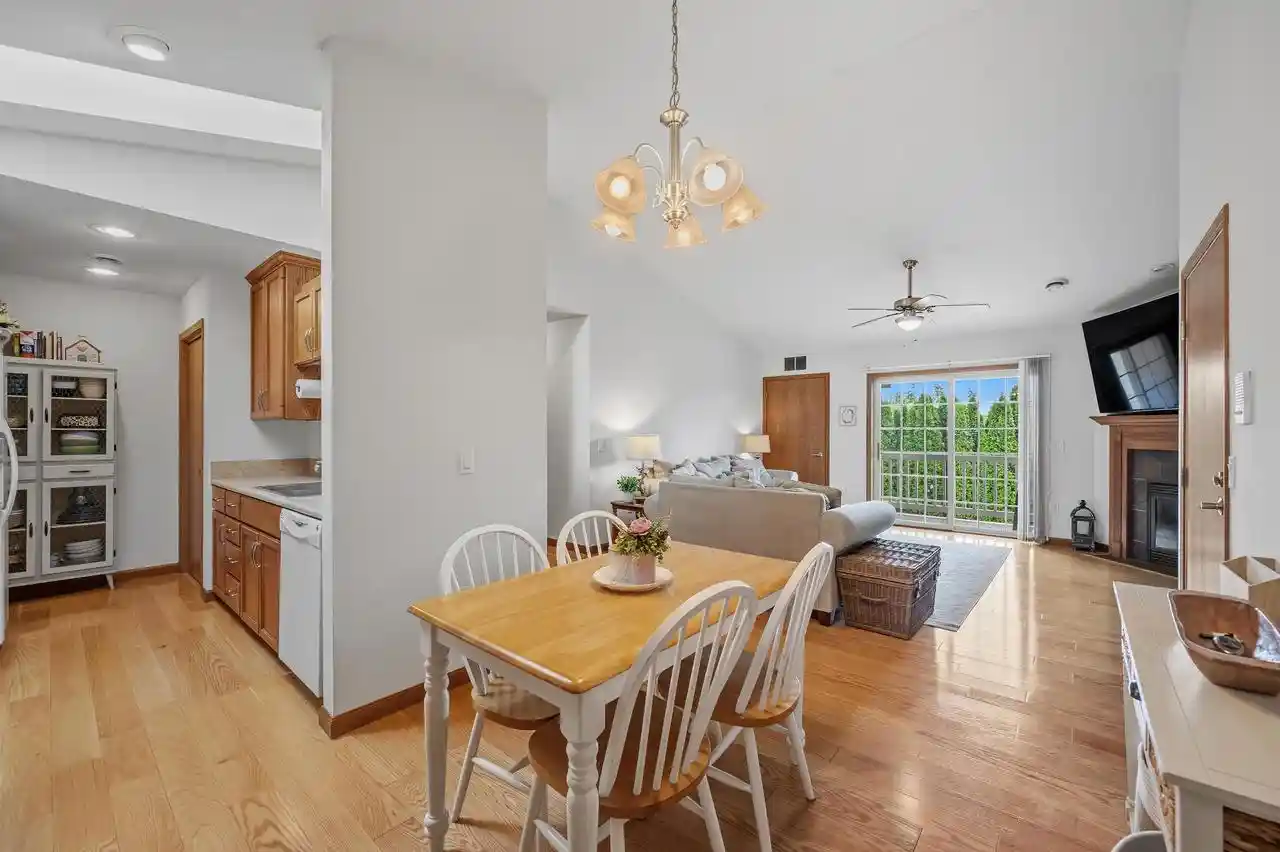 2nd image of 516 River Rd Rd, Columbus, WI 53925