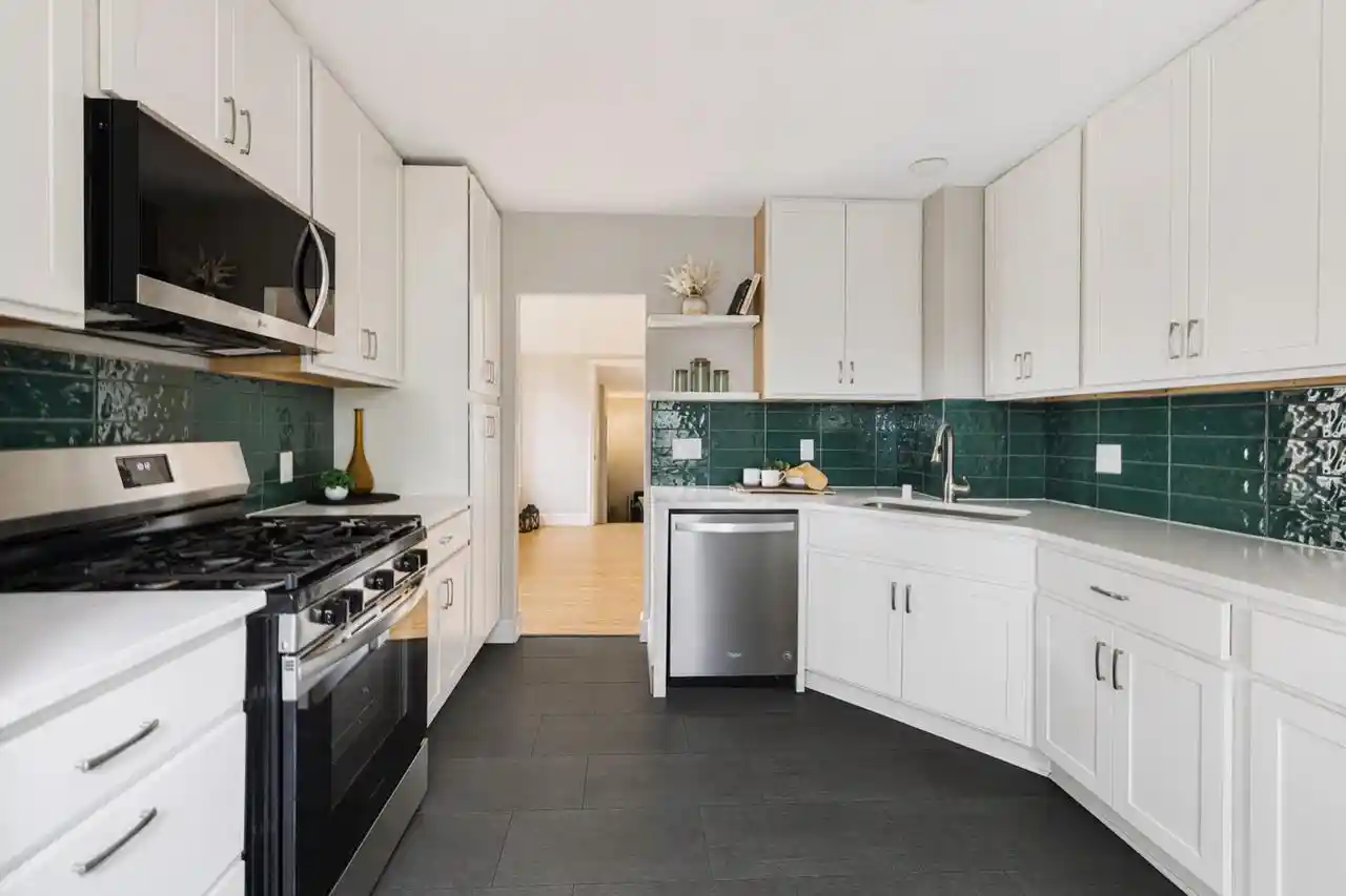 Photo 2 of Single family home for sale at 1500 E Kensington Boulevard Boulevard, Milwaukee, WI 53211 | MLS# 1968832 | Listing updated on 2026-08-28