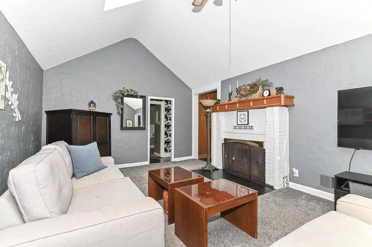 Homes for sale in Genoa City, WI | W198 Tombeau Boulevard Boulevard, Genoa City, WI 53128 | MLS# 1968848
