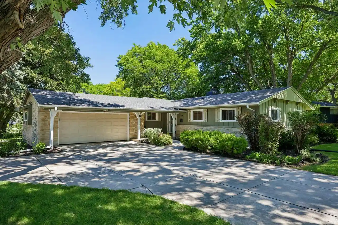 Homes for sale in Thiensville, WI | 601 W Grand Avenue Avenue, Thiensville, WI 53092 | MLS# 1968851