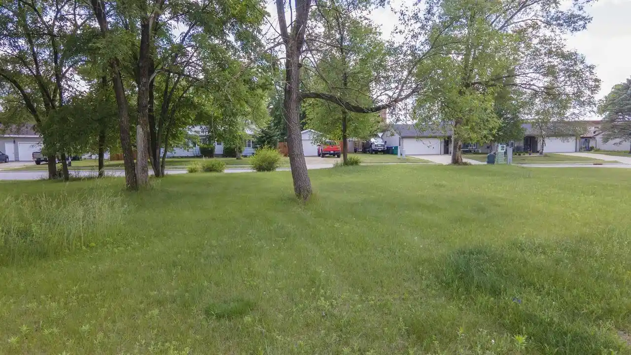 Homes for sale in Wautoma, WI | E Green Meadow Dr Dr, Wautoma, WI 54982 | MLS# 50328037
