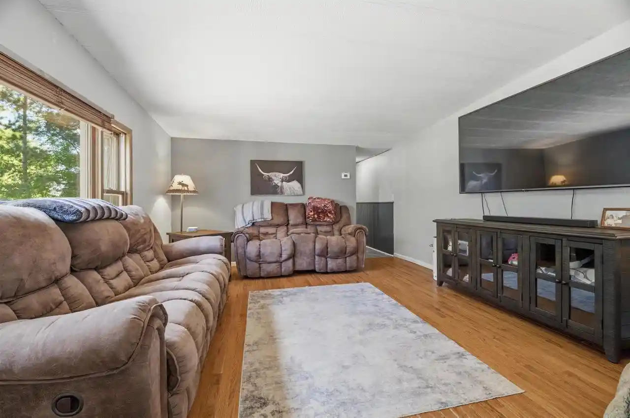 Homes for sale in New London, WI | W10531 Roloff Road Road, New London, WI 54961 | MLS# 50328030
