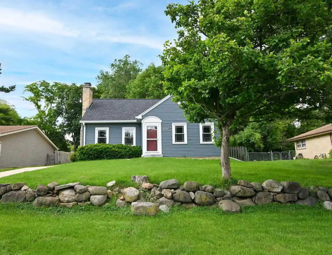 Homes for sale in Greenfield, WI | 10518 W Spring Green Road Road, Greenfield, WI 53228 | MLS# 1968866