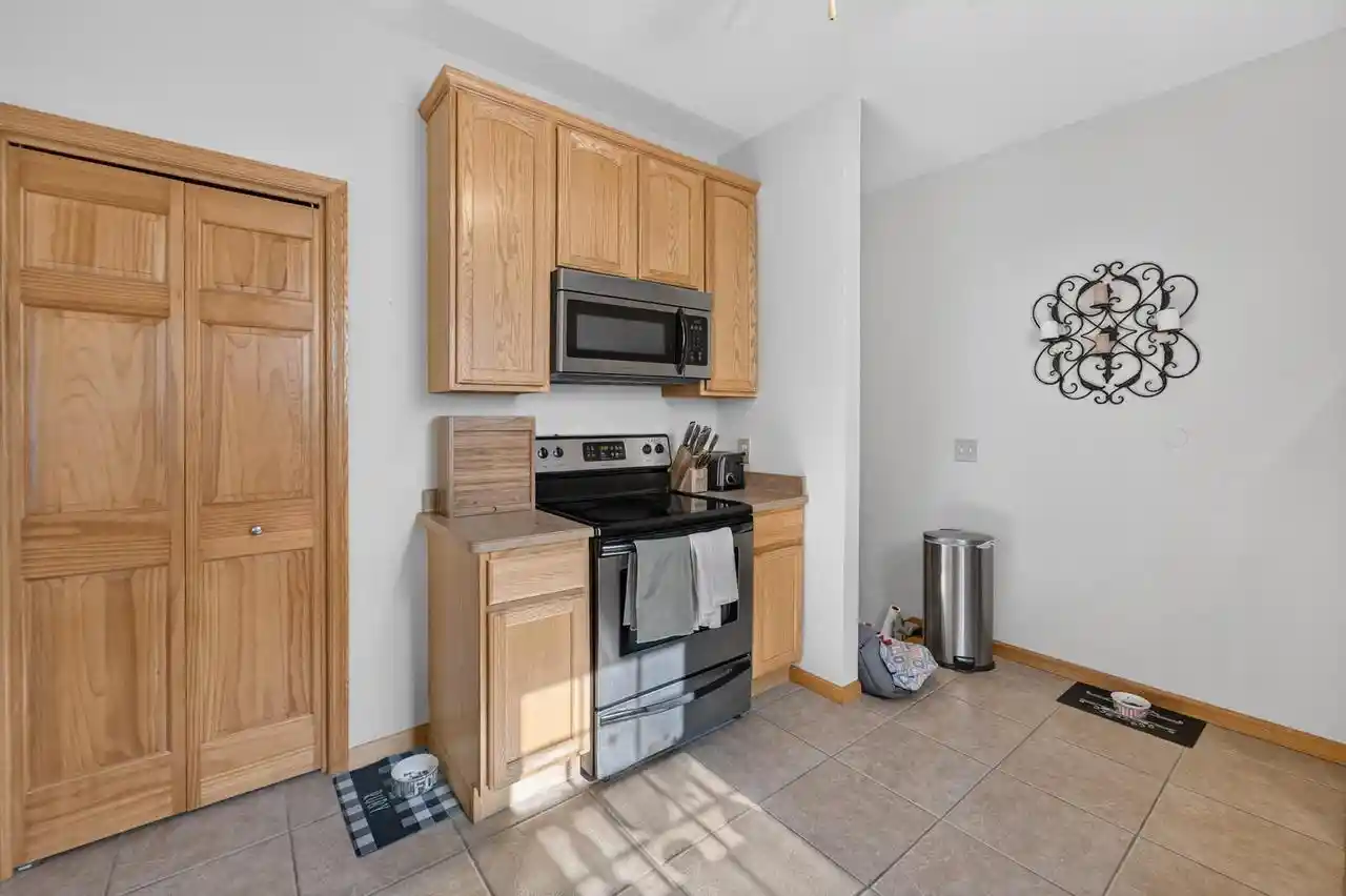 Photo 3 of Condo for sale at 972 Stonehaven Dr Dr, Sun Prairie, WI 53590 | MLS# 2026635 | Listing updated on 2026-09-08