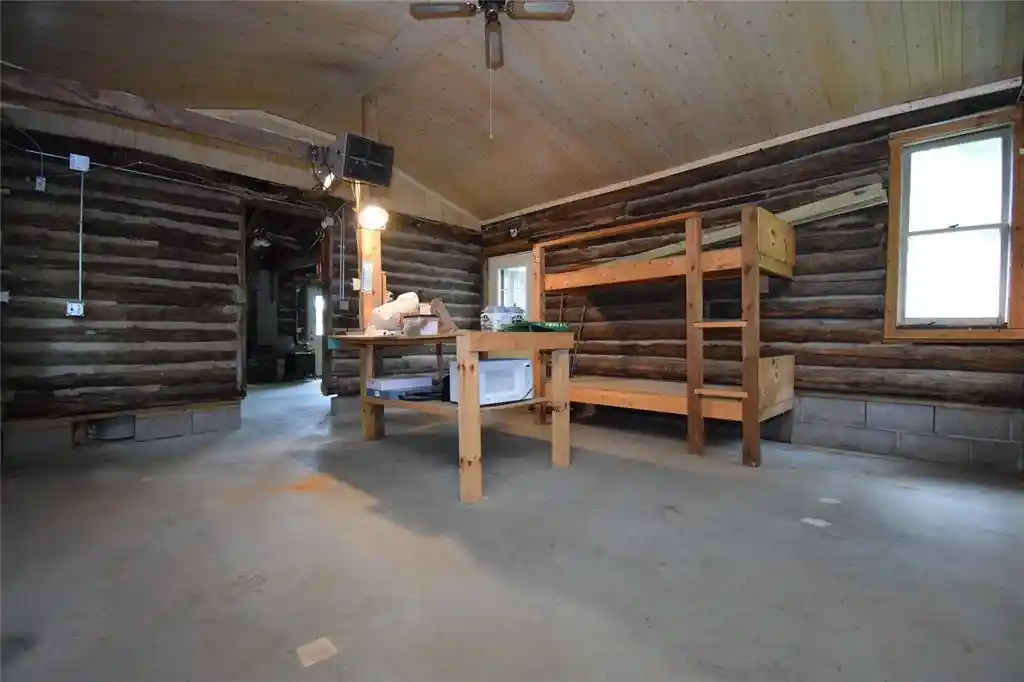 3rd image of 4411 Lunsman Dr Dr, Danbury, WI 54830 | MLS# 1602606