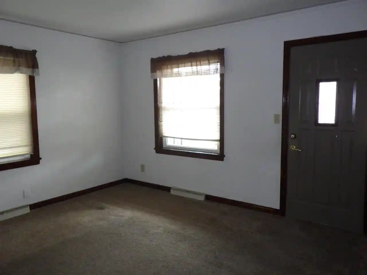 Homes for sale in Clintonville, WI | 109 Mckinley Avenue Avenue, Clintonville, WI 54929 | MLS# 50328053