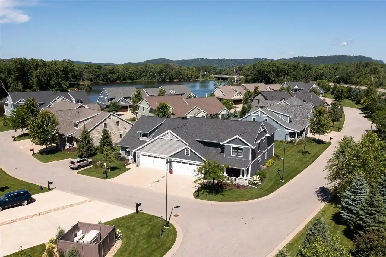 31st image of 329 River Point Point, La Crosse, WI 54601 | MLS# 1968878