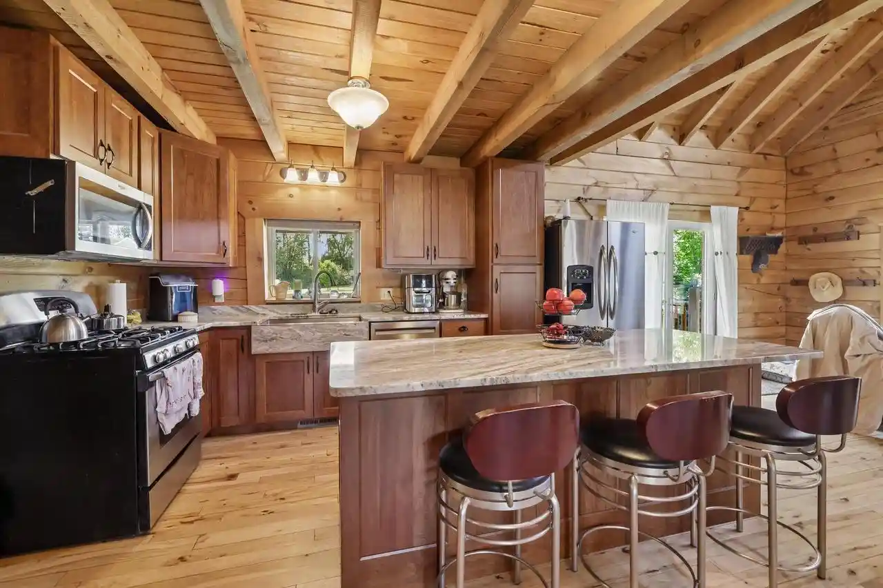Photo 4 of Single family home for sale at 615 Lakeview Avenue Avenue, Merrimac, WI 53561 | MLS# 2026645 | Listing updated on 2026-09-24