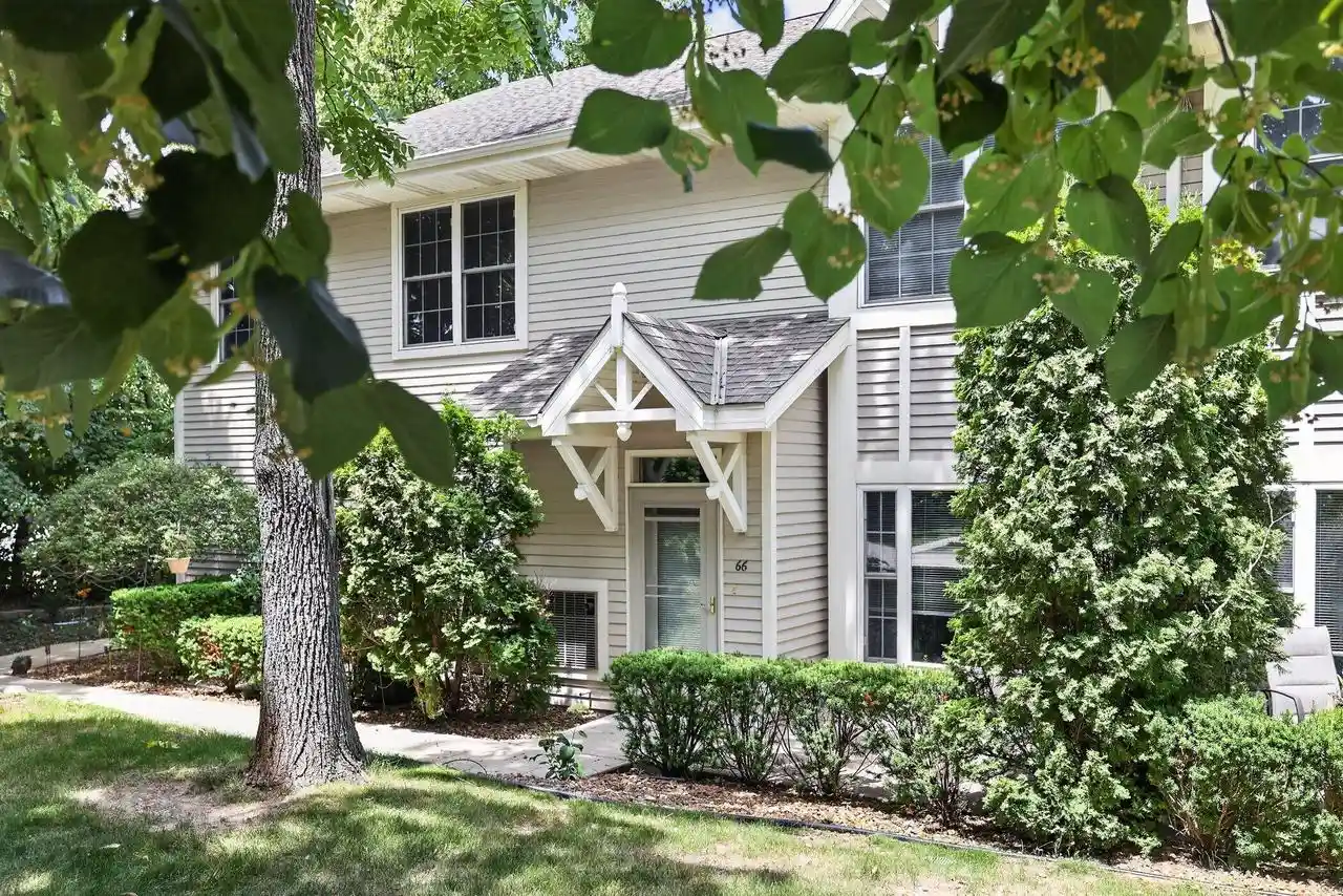 5th image of 6195 Walnut Lane Lane #66, Cudahy, WI 53110 | MLS# 1968887