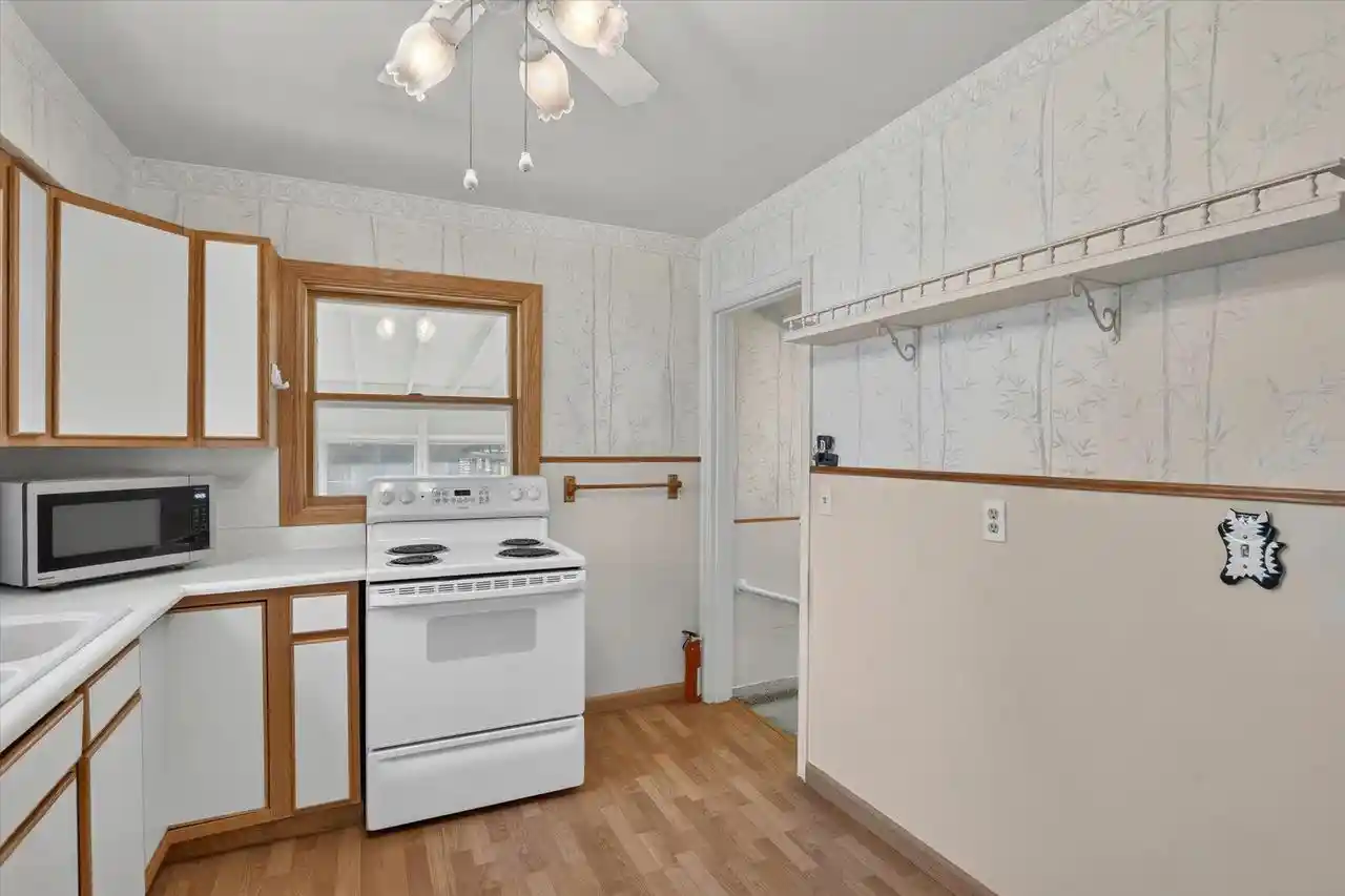 Homes for sale in Beloit, WI | 1129 Johnson Street Street, Beloit, WI 53511 | MLS# 2026651