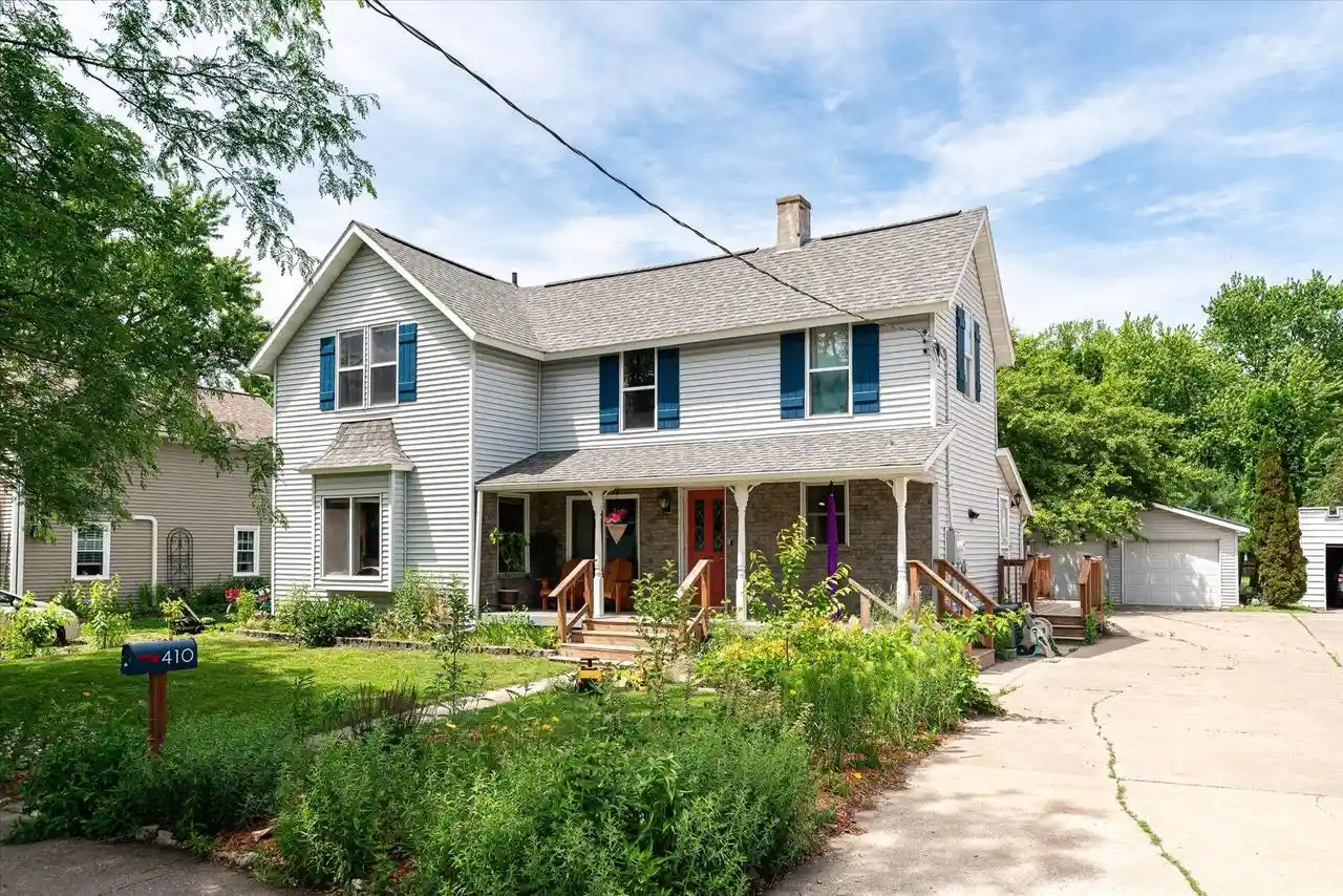 Homes for sale in Viroqua, WI | 410 E Gillette Street Street, Viroqua, WI 54665 | MLS# 1968895