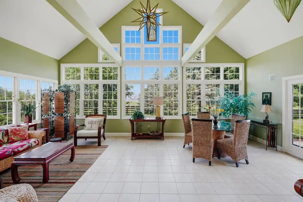 4th image of N76W36096 Saddlebrook Lane Lane, Oconomowoc, WI 53066 | MLS# 1968910