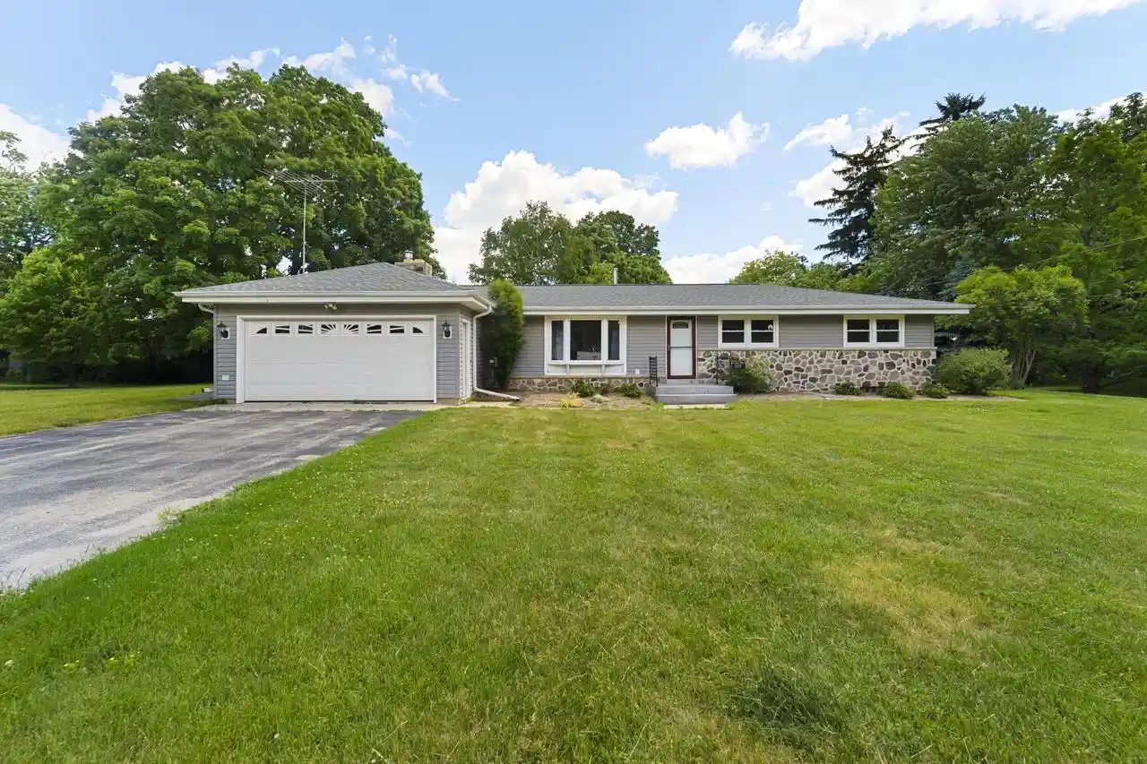 Homes for sale in Port Washington, WI | 518 W Grand Avenue Avenue, Port Washington, WI 53074 | MLS# 1968911