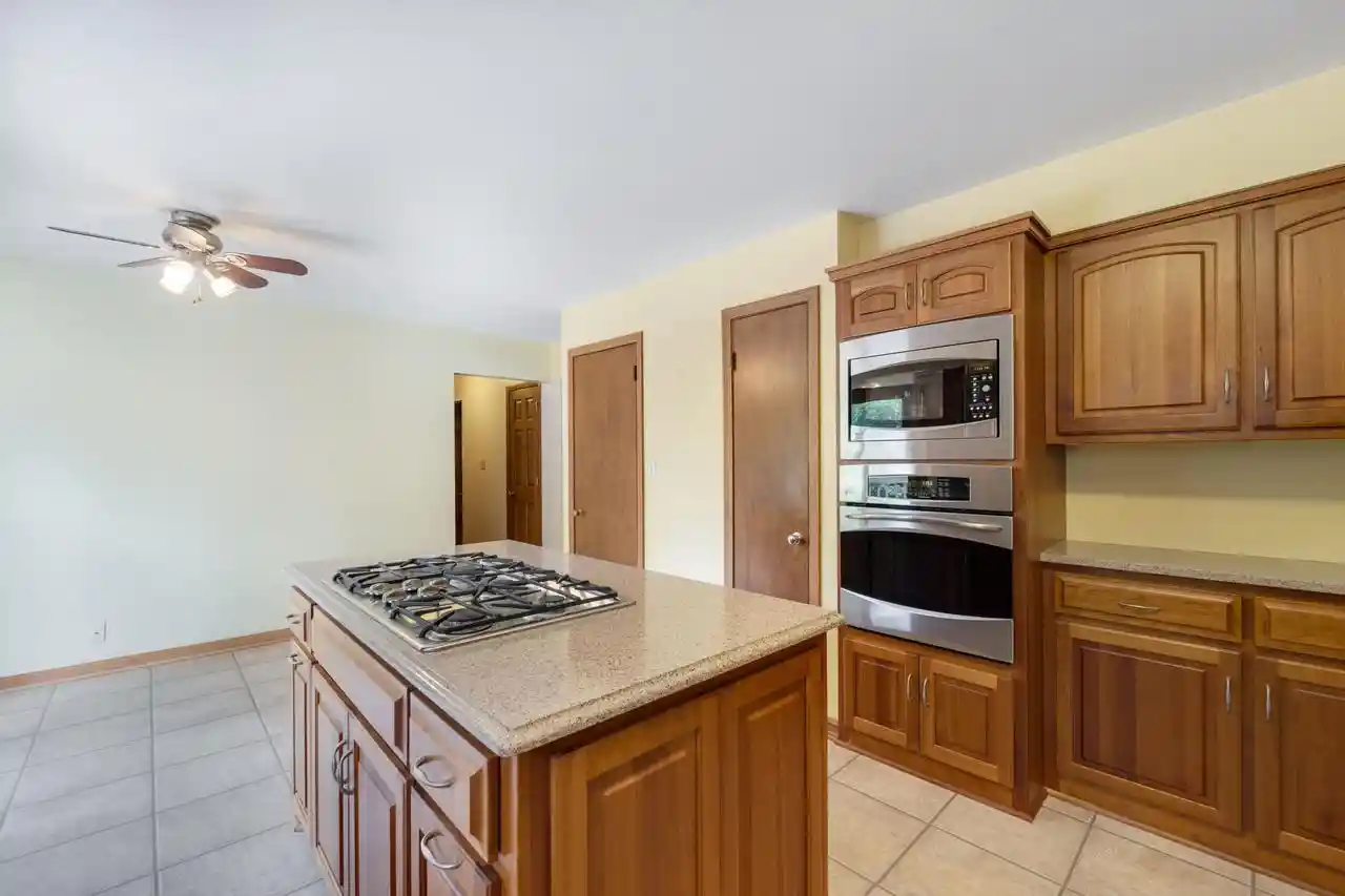 Homes for sale in Port Washington, WI | 518 W Grand Avenue Avenue, Port Washington, WI 53074 | MLS# 1968911
