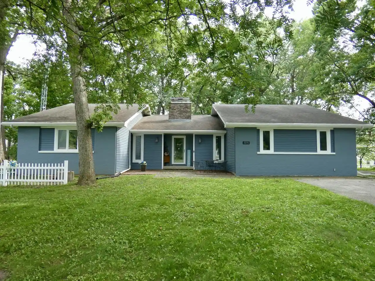 1st image of 575 Illinois Avenue Avenue, Green Lake, WI 54941 | MLS# 1968912