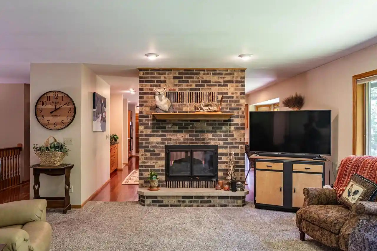 4th image of 47060 Queens Cove Circle Circle, La Crescent, MN 55947 | MLS# 1968928