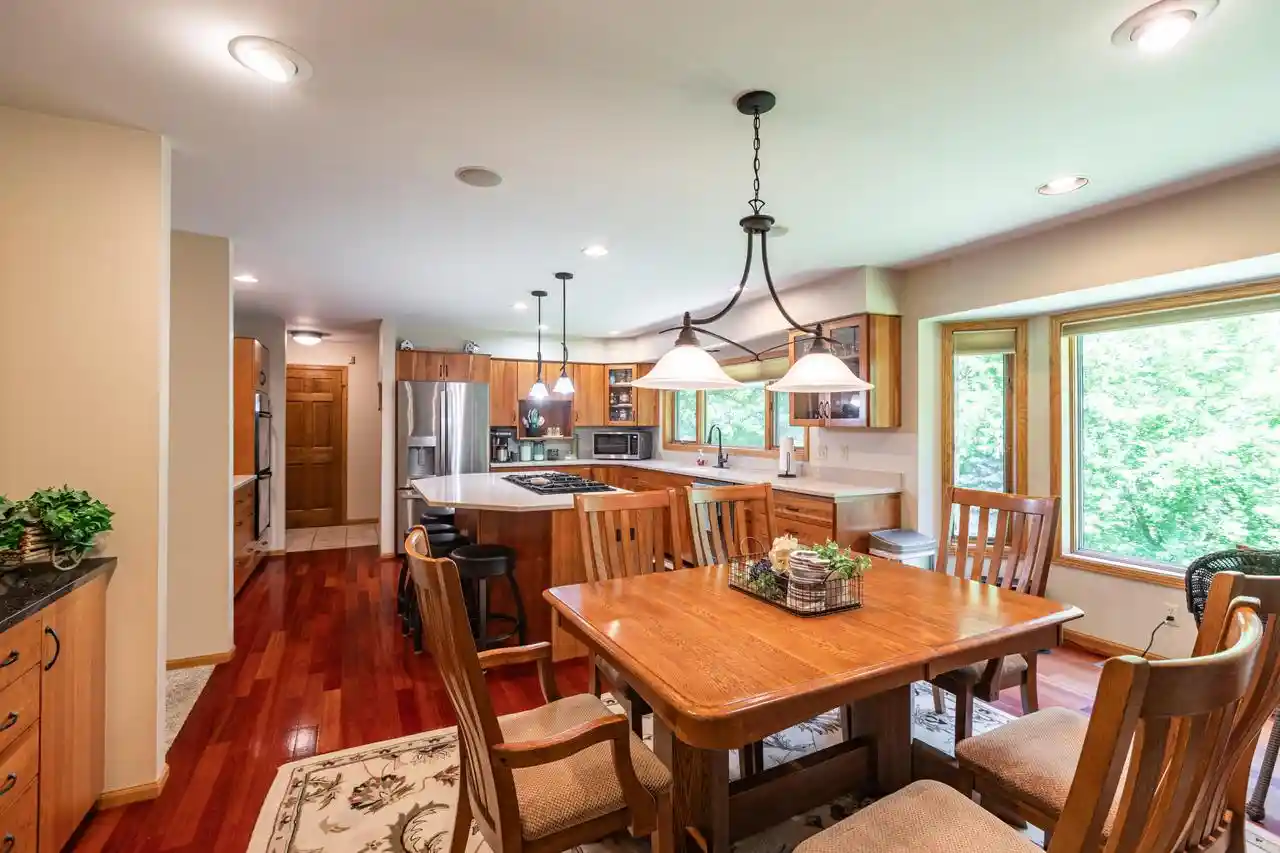5th image of 47060 Queens Cove Circle Circle, La Crescent, MN 55947 | MLS# 1968928