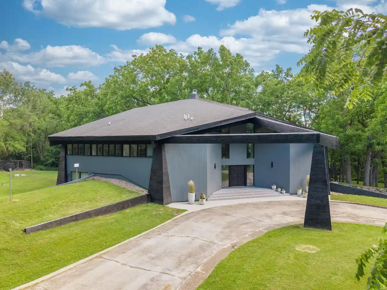 Homes for sale in Bristol, WI | 8100 160th Avenue Avenue, Bristol, WI 53104 | MLS# 1968937