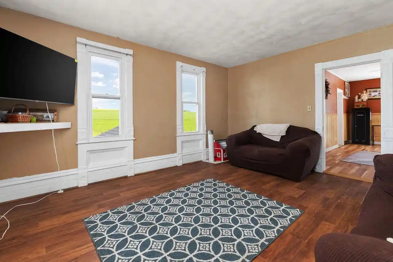 Homes for sale in Barneveld, WI | 4239 Resson Road Road, Barneveld, WI 53507 | MLS# 2026673