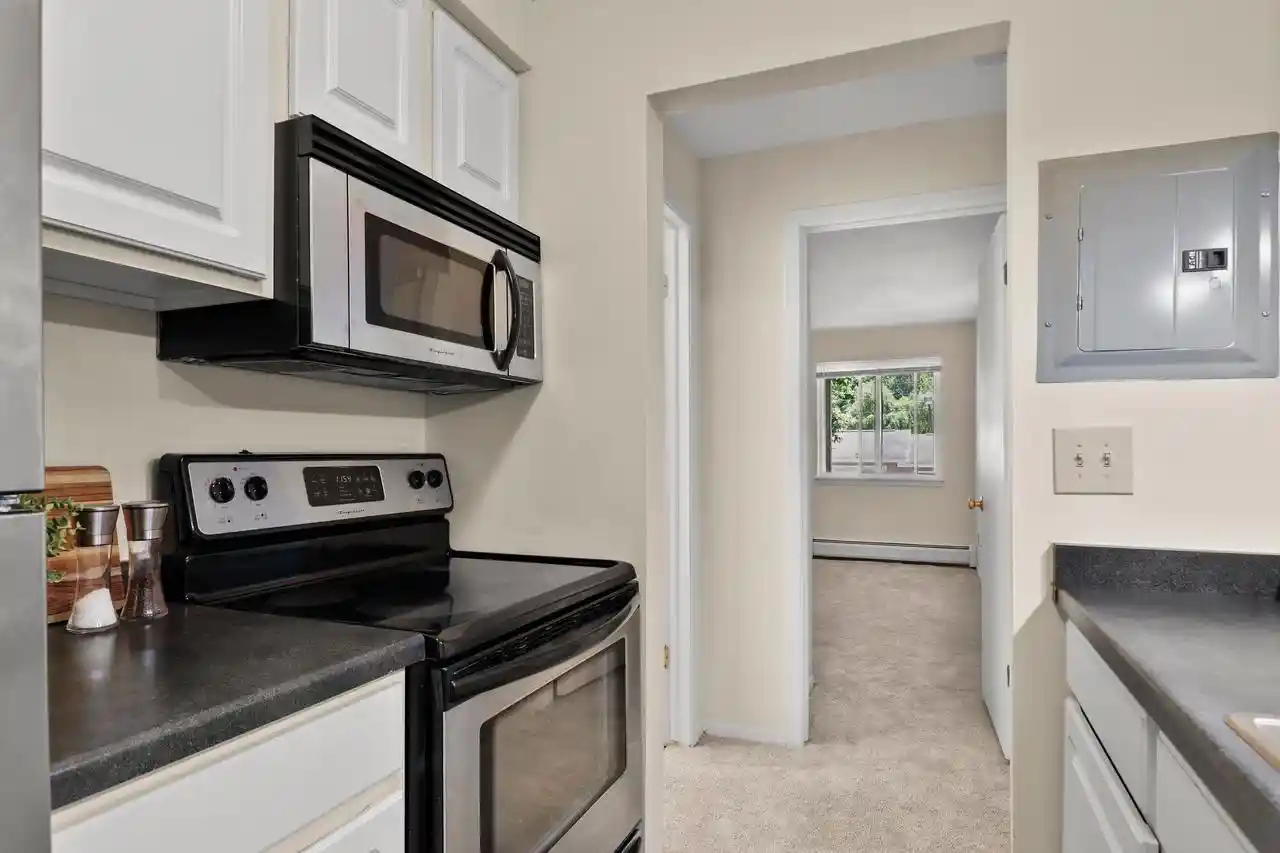 5th image of 2410 Independence Lane Lane #105, Madison, WI 53704 | MLS# 2026676