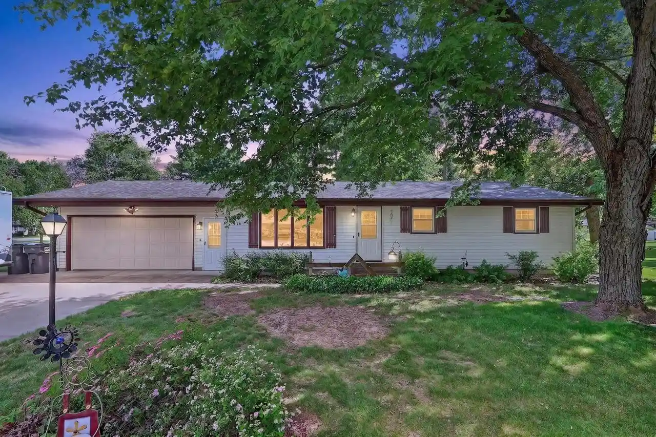 1st image of 1060 Lakewood Lane Lane, Wisconsin Rapids, WI 54494 | MLS# 22602923