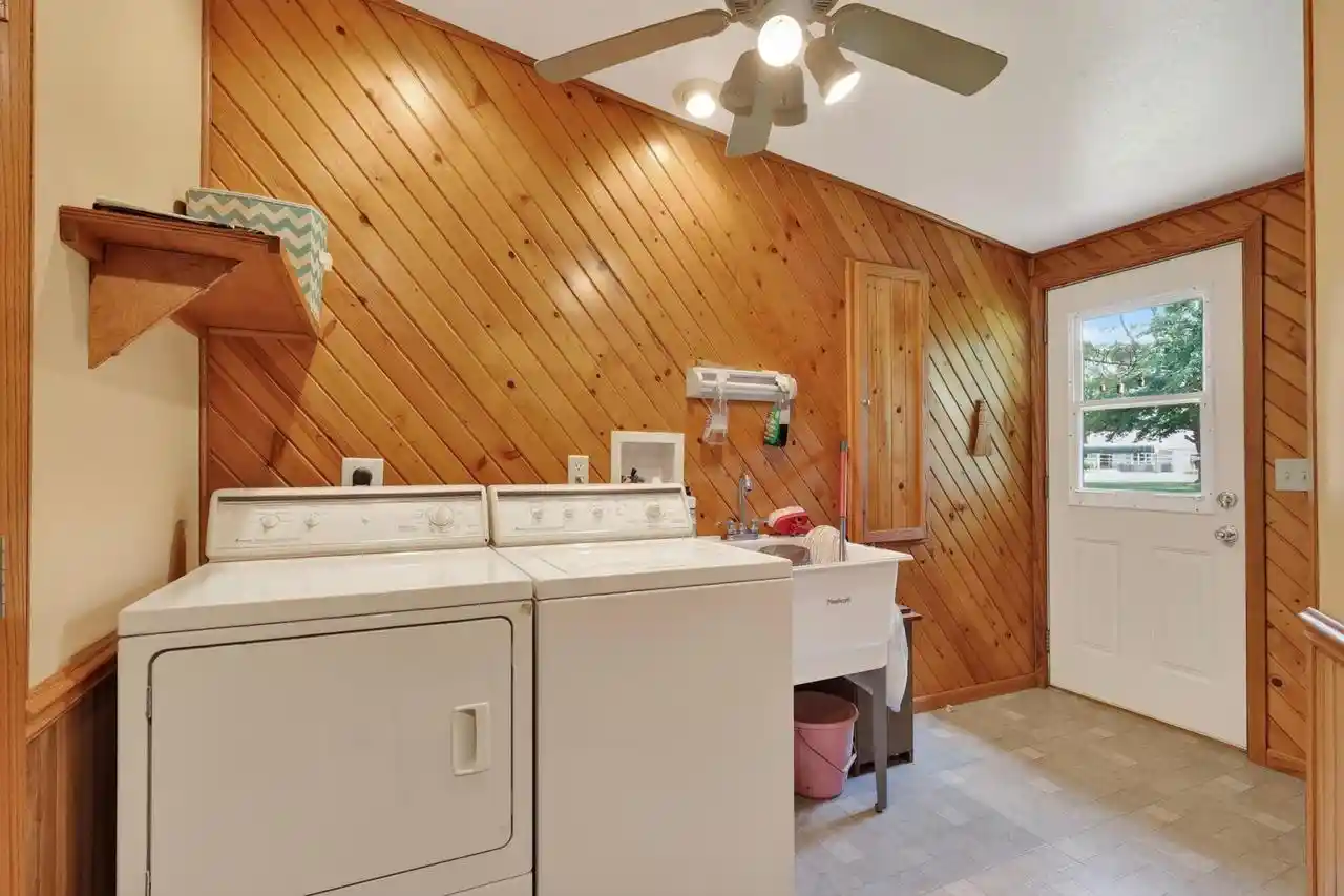 Photo 4 of Single family home for sale at 1060 Lakewood Lane Lane, Wisconsin Rapids, WI 54494 | MLS# 22602923 | Listing updated on 2026-10-08