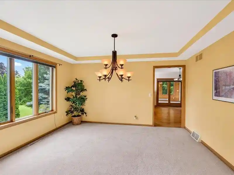 3rd image of 3018 Bosshard Dr Dr, Fitchburg, WI 53711 | MLS# 2026685