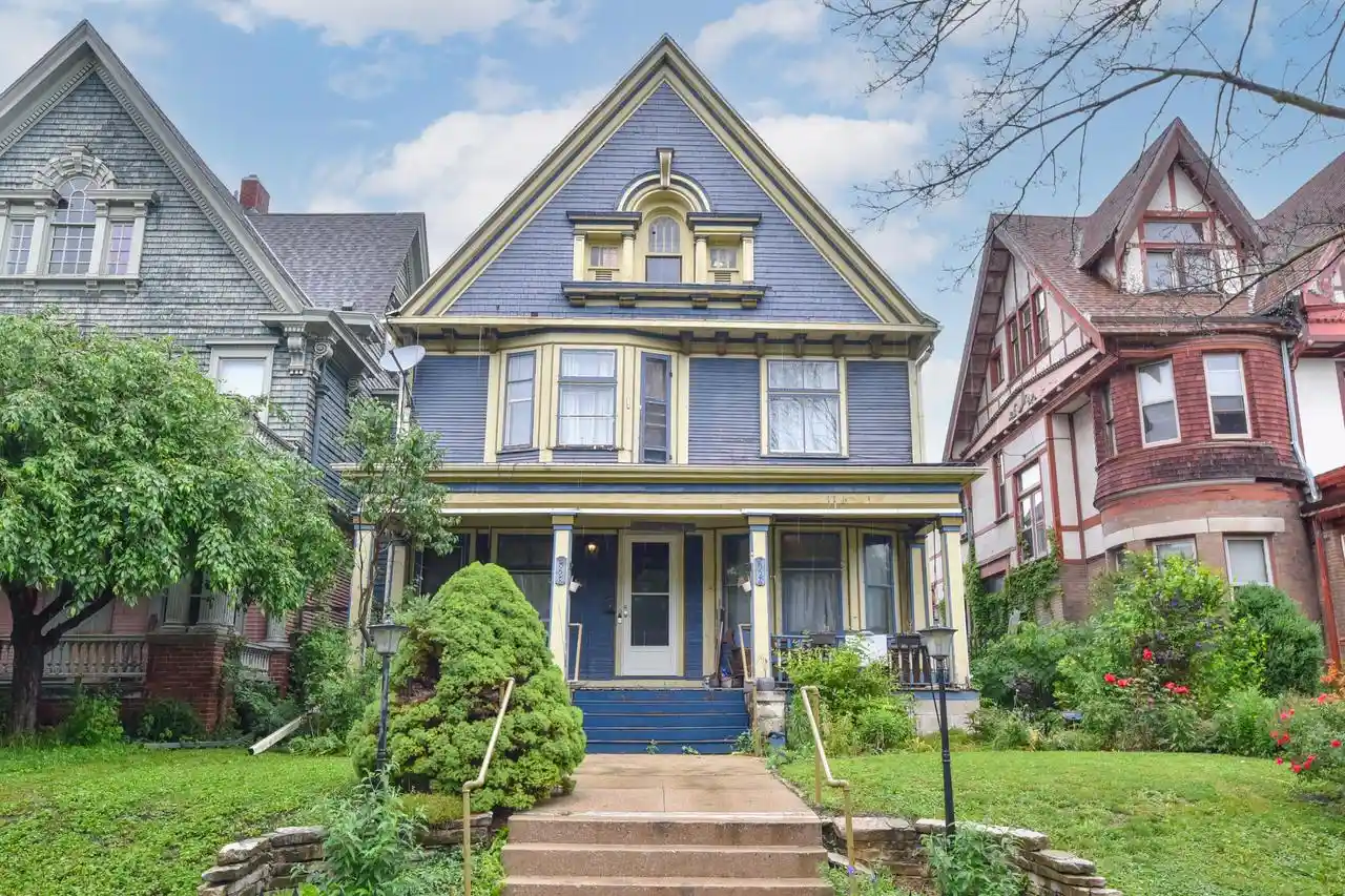 Photo 1 of Multi family home for sale at 2926 2928 W Mckinley Boulevard Boulevard #2928, Milwaukee, WI 53208 | MLS# 1968975 | Listing updated on 2026-07-22
