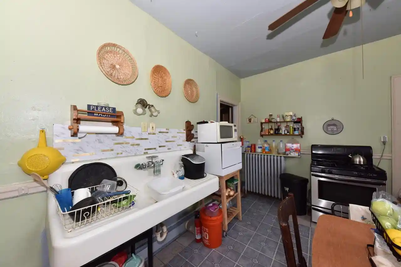 Listing Photo 4 - Condo for sale in building located at 2926-2928 W Mckinley Blvd Blvd, Milwaukee, WI 53208 - Unit #2928