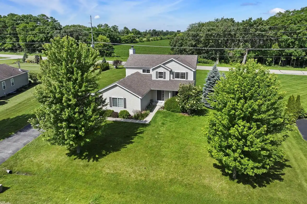 Homes for sale in Williams Bay, WI | 436 Ashley Dr Dr, Williams Bay, WI 53191 | MLS# 1968989