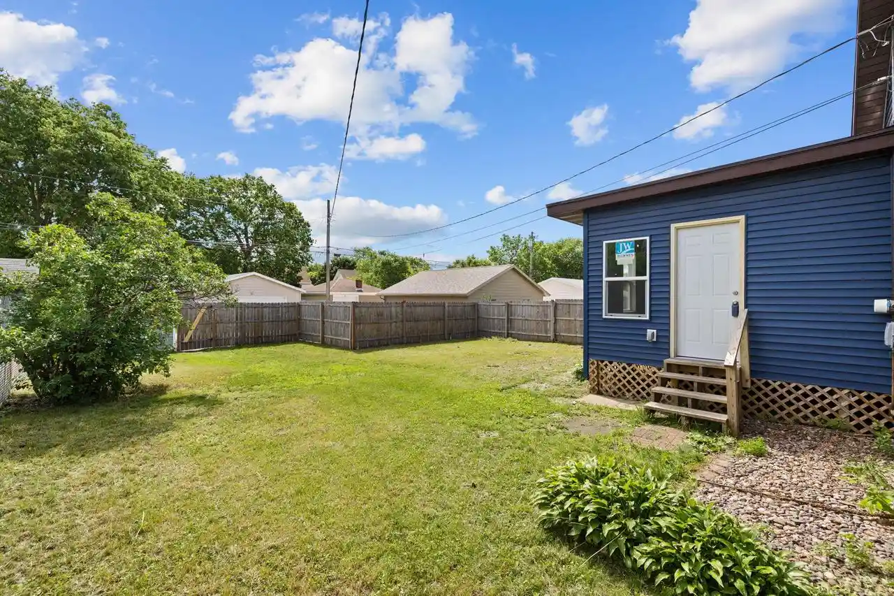 Homes for sale in La Crosse, WI | 522 Caledonia Street Street, La Crosse, WI 54601 | MLS# 1968993