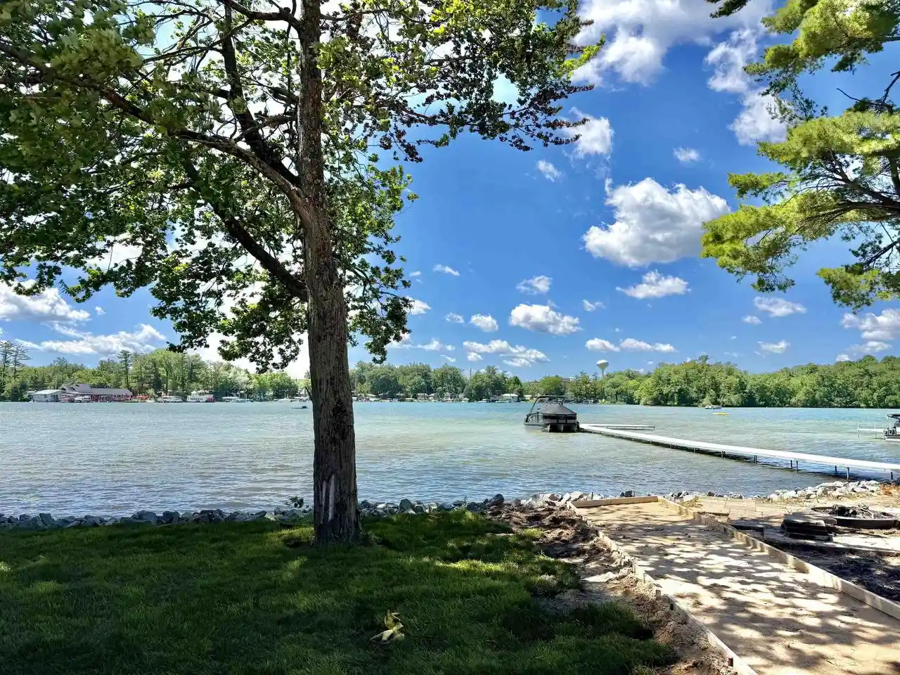 Photo 3 of Single family home for sale at N2883 Otter Dr Dr, Waupaca, WI 54981 | MLS# 22602927 | Listing updated on 2026-09-23