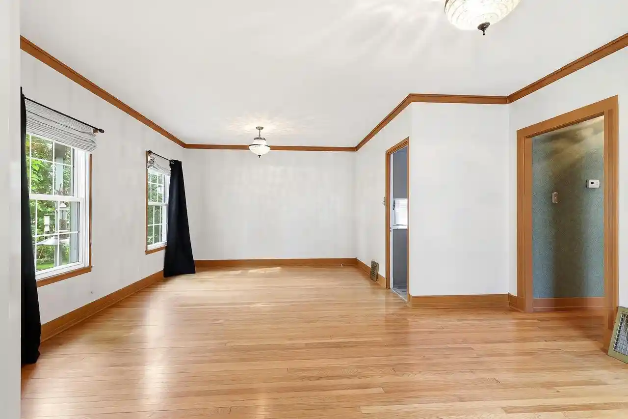 Homes for sale in Marshfield, WI | 814 S Oak Avenue Avenue, Marshfield, WI 54449 | MLS# 22602928