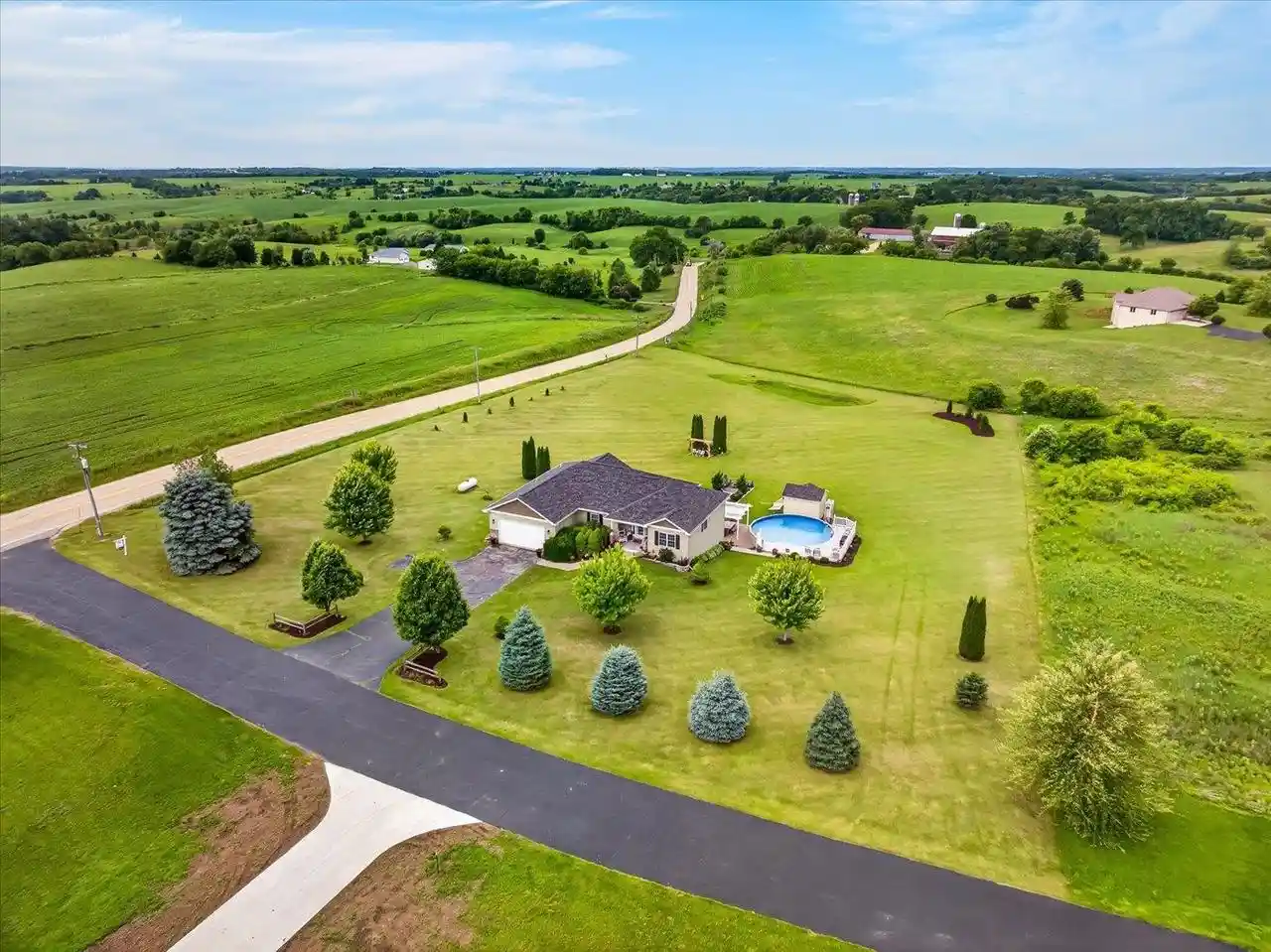 Homes for sale in New Glarus, WI | W7620 County Road H, New Glarus, WI 53574 | MLS# 2026705