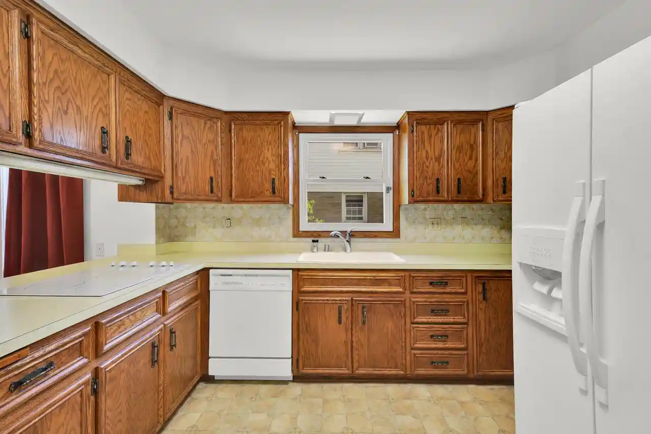 Homes for sale in Greenfield, WI | 4310 W Anthony Dr Dr, Greenfield, WI 53219 | MLS# 1969023