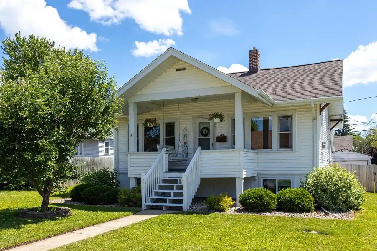 Homes for sale in Kimberly, WI | 233 S Main Street Street, Kimberly, WI 54136 | MLS# 50328066
