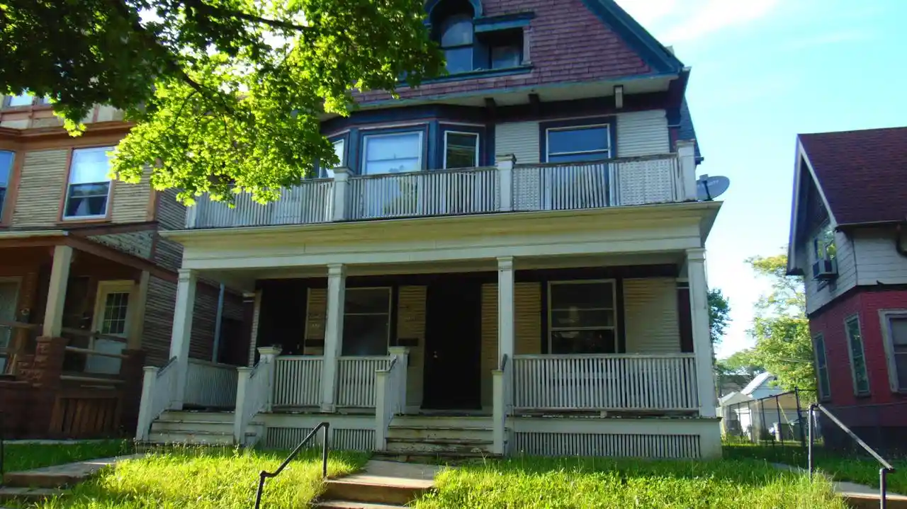 Multi family home for sale at 3320 W Saint Paul Avenue W Avenue W #3322, Milwaukee, WI 53208 | MLS# 1969033