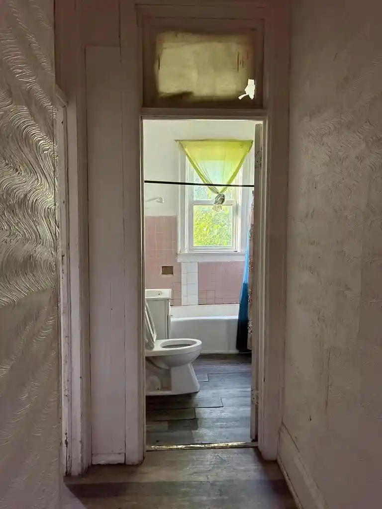 Photo 3 of Multi family home for sale at 3320 W Saint Paul Avenue W Avenue W #3322, Milwaukee, WI 53208 | MLS# 1969033 | Listing updated on 2026-08-16