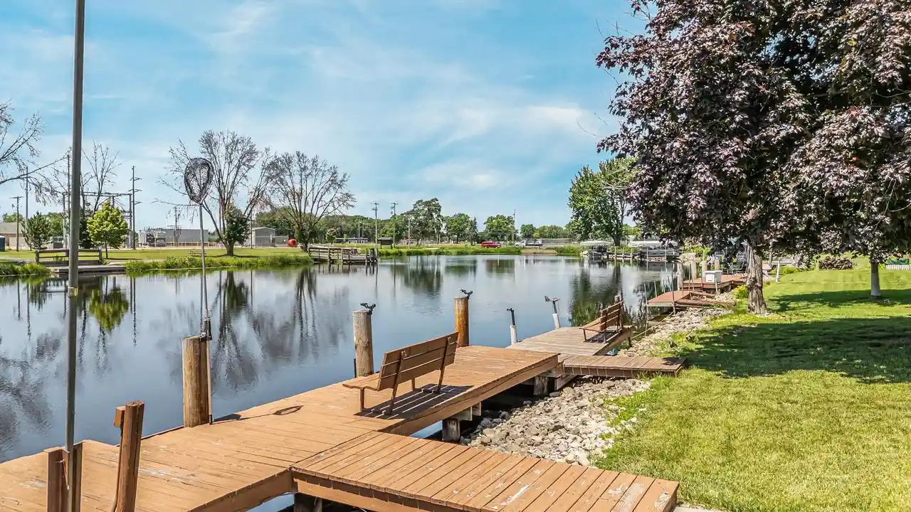 Homes for sale in Winneconne, WI | 358 S 5Th Street Street, Winneconne, WI 54986 | MLS# 50328097