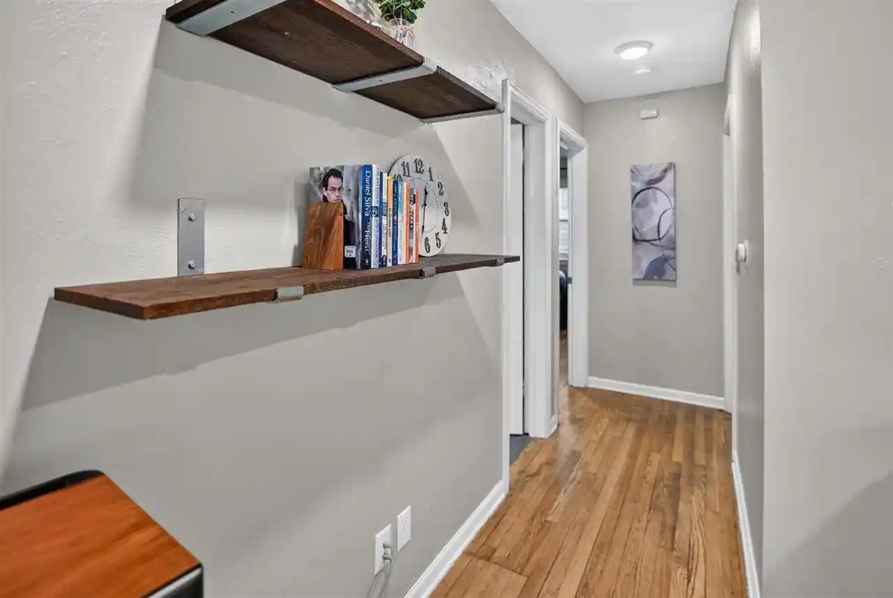 Photo 4 of Single family home for sale at 5513 Old Middleton Road Road, Madison, WI 53705 | MLS# 2026729 | Listing updated on 2026-09-17