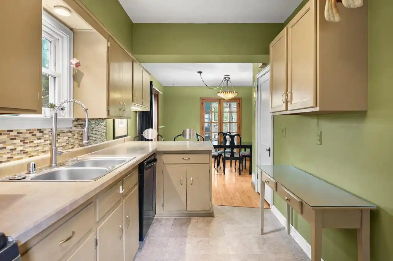 4th image of 3601 Larson Court Court, Madison, WI 53714 | MLS# 2026733